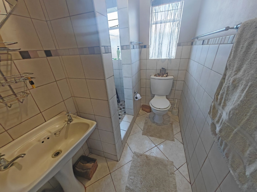 2 Bedroom Property for Sale in Pellissier Free State